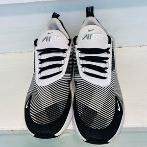 Nike Air Max 270 - Youth